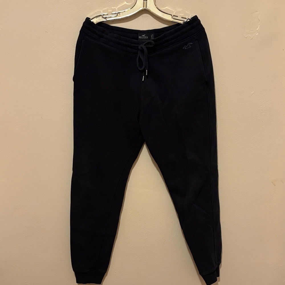 Hollister Men's Dark Blue Joggers